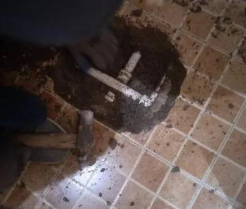 横县卫生间漏水维修公司为您分享下卫生间渗水如何处理及注意事项
